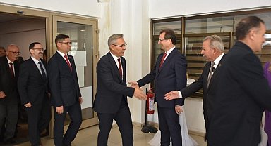 Salihli protokolü bayramlaştı