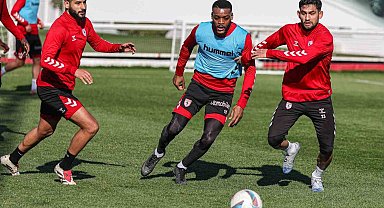 Samsunspor, Adana Demirspor maçında üçüncülüğü korumak istiyor