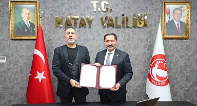 Sanatçı Haluk Levent, "Gençlik Merkezi Yapım Protokolü" imzaladı