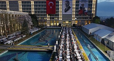 Saraçhane'de Kadir Gecesi buluşması