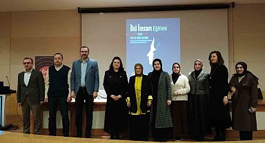 SAÜ'de kadınların sosyal hayattaki konumlarına dikkat çekildi