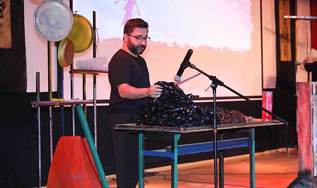 Şehir tiyatroları, Mevlana İdris'i oyunuyla yad etti