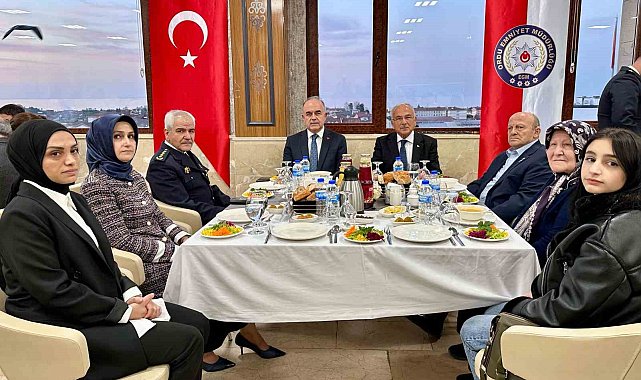 Şehit aileleri ve gaziler iftar yemeğinde buluştu