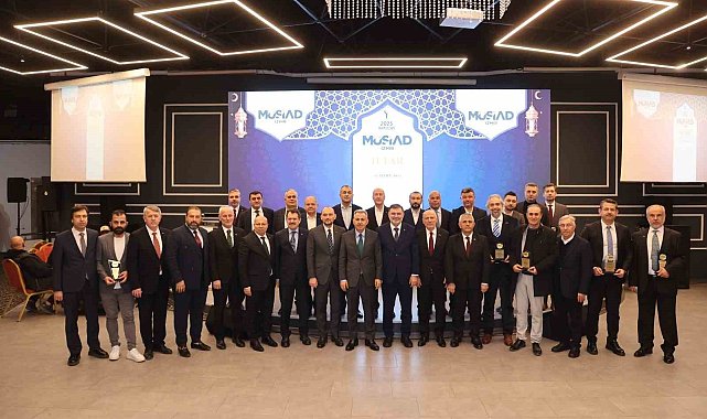 Şehit ve gazi aileleri ile kimsesiz çocuklar MÜSİAD'ın iftar sofrasında buluştu