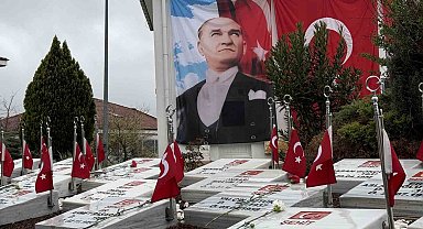 Şehitlik hem gururlandırdı hem de yürekleri burktu