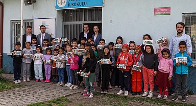Şehrin yeni 'Su Müfettişleri' rozetlerini aldı