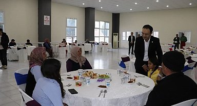 Selendi'de şehit aileleri ve gaziler onuruna iftar yemeği