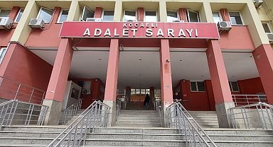 Sevgili olduklarına inandırdığı öğrencisini 2 yıl boyunca istismar eden öğretmene 36 yıl hapis