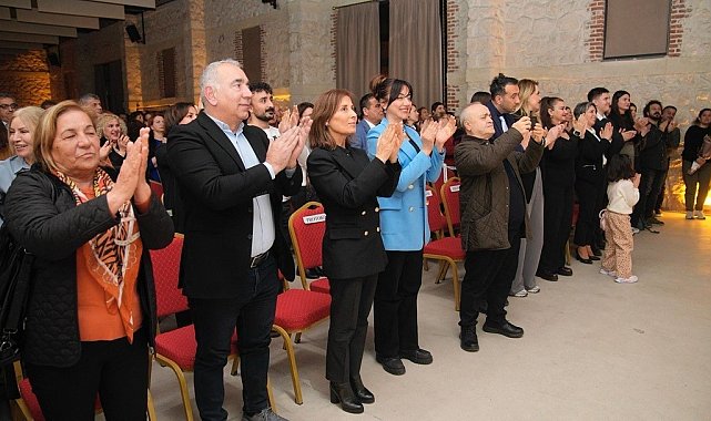 Seyhan Belediyesi Yaşar Kemal'i andı