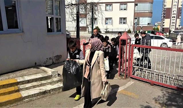 Sıfır atıkta birinci okul: Veliler ve öğrenciler okula gelirken getiriyor, yılda 20 tona yakın atık toplanıyor
