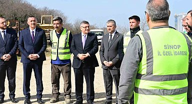 Sinop'a 482 yeni çöp konteyneri teslim edildi
