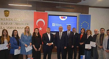 Sinop'ta "Etkili İletişim Becerileri Yöntemleri" eğitimi