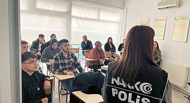 Sinop'ta sürücü kursu kursiyerlerine narkotik eğitimi