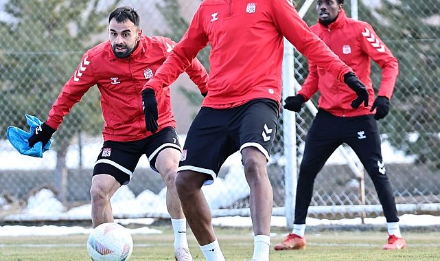 Sivasspor'da Başakşehir maçı hazırlıkları sürüyor