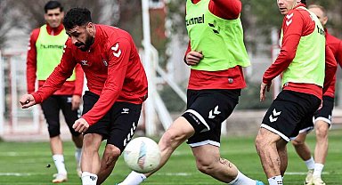 Sivasspor'da sakat futbolcuların durumuna ilişkin açıklama