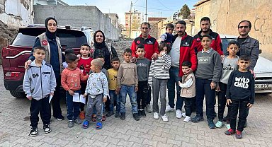 Siverek'te yetim ve ihtiyaç sahibi çocuklara ücretsiz bayram tıraşı