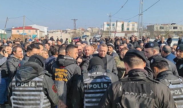 Sultangazi'de mahalle sakinlerinden İBB'ye mezarlık tepkisi