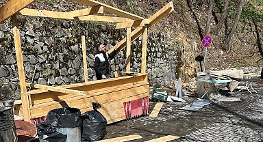 Sümela çevresindeki seyyar tezgahlar kaldırıldı