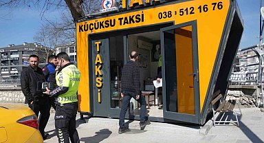 Taksi duraklarına zabıta ve emniyetten ortak denetim