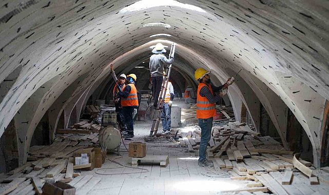 Tarihi Kapalı Çarşı aslına uygun şekilde yeniliyor