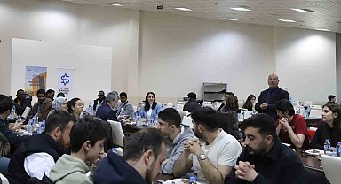 Tarım Bilimleri Fakültesi öğrencileri ile akademik ve idari personel iftarda bir araya geldi