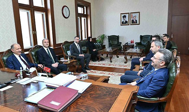 Tarım ve Orman Bakan Yardımcısı Polat'tan Eskişehir Valisi Aksoy'a ziyaret