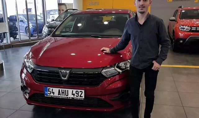 Tarlaya çektiği otomobilde kendini ateşe vermişti: Gençten acı haber geldi