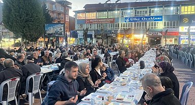 Tavşanlı'da MHP ve Ülkü Ocakları iftarında birlik ve beraberlik vurgusu