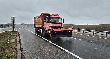 Tekirdağ'da beklenen kar yağışı başladı
