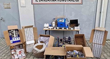 Tekirdağ'da jandarmadan silah ve kaçak tütün operasyonu