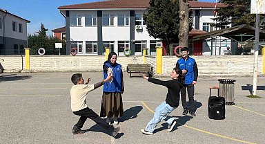 Teknolojiyle yok olan oyunları oynadılar