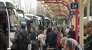 Terminalde 9 günlük tatil yoğunluğu başladı