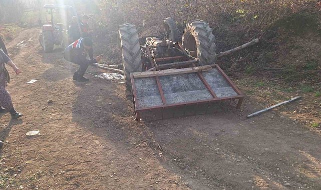 Ters dönen traktörün sürücüsü yaralandı