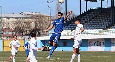 TFF 3. Lig: Pazarspor: 0 - Alanya 1221 FSK: 1