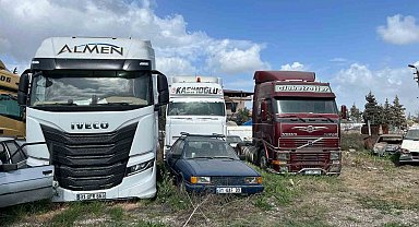 Tırların şasi ve motor numarasını değiştirerek vurgun yapan şahıslar yakayı ele verdi