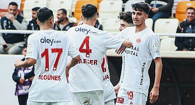 Trendyol 1. Lig: Yeni Malatyaspor: 0 - Ümraniyespor: 5