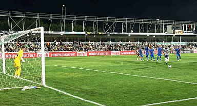 Trendyol Süper Lig: Bodrum FK: 1 - Fenerbahçe: 4