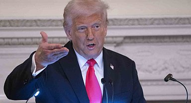 Trump'tan üçüncü dönem sinyali: "Bunu yapmanın yolları var ve şaka yapmıyorum"