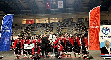 Türk halk oyunları ekibi il şampiyonu oldu