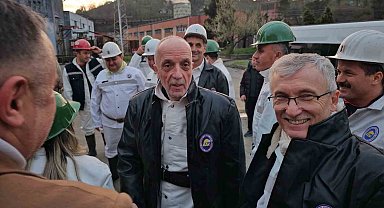 Türk-İş Başkanı Atalay, madencilerle yerin 600 metre altında oruç açtı
