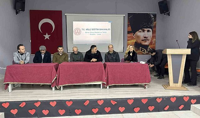 Türkeli'de öğrenciler mesleğin ustalarıyla buluştu