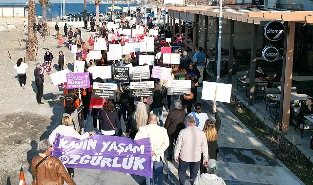 Türkiye'de ilk oldu... Güzelbahçe'de 'tersine yürüyüş' yapıldı