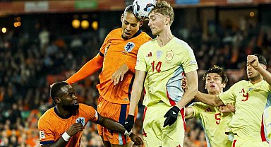 UEFA Uluslar Ligi'nde yarı finalistler belli oluyor