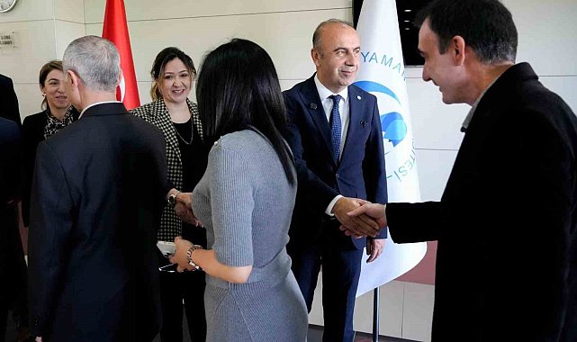 Üniversitede bayramlaşma töreni düzenlendi