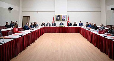Vali Aktaş: "Şiddete maruz kalan kadınlarımızı korumak en önemli görev"