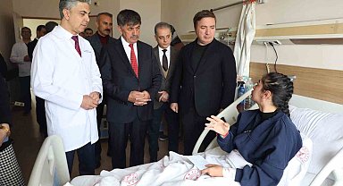 Vali Aydoğdu, hastanede tedavi gören hastaları ziyaret etti