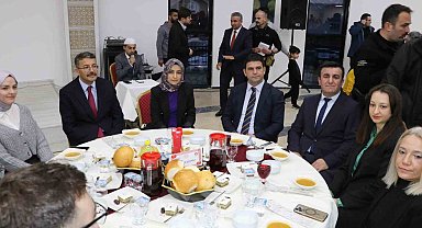 Vali Çelik: "Rabbim ayağınıza taş değdirmesin"