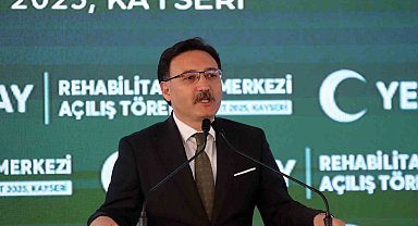 Vali Çiçek: "Kayseri'den her gün 150'ye yakın Suriyeli gidiyor"
