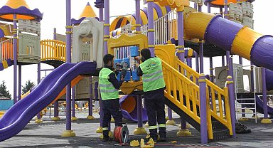 Van'da parklar bahara hazırlanıyor