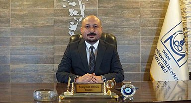 Varol: "İstiklal Marşı'nı okurken, milletimizin geçmişteki kahramanlıklarını ve mücadele azmini yeniden hatırlıyor, geleceğe umutla bakıyoruz"
